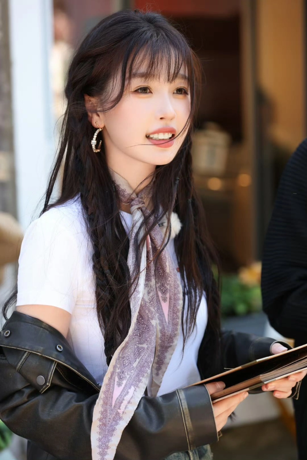 Ngu Thư Hân sinh năm bao nhiêu cô sinh năm 1995