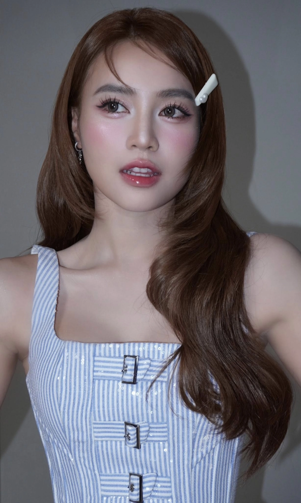 Cô duyên dáng khi tham gia 2 Ngày 1 Đêm Việt Nam