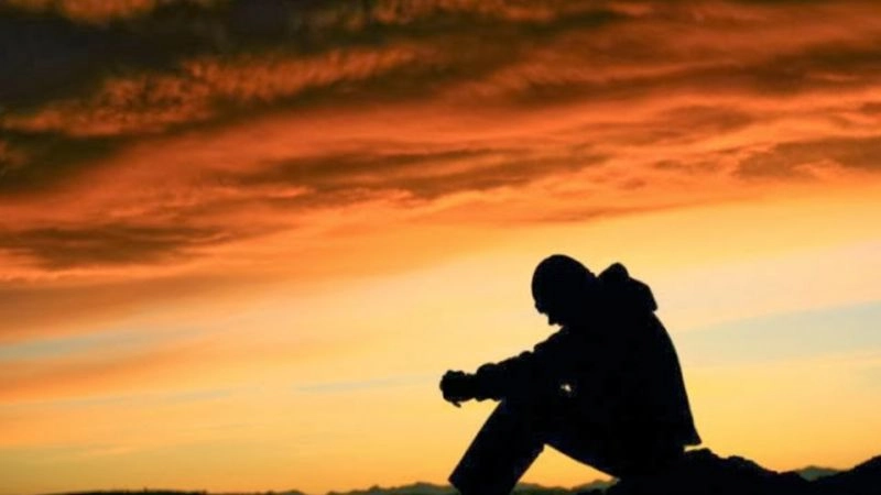 Cảm nhận tôi cô đơn trong chính căn phòng qua từng góc nhìn