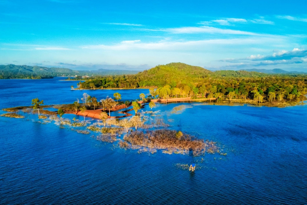 Tận hưởng phong cảnh đăk lăk tươi xanh và không gian yên bình