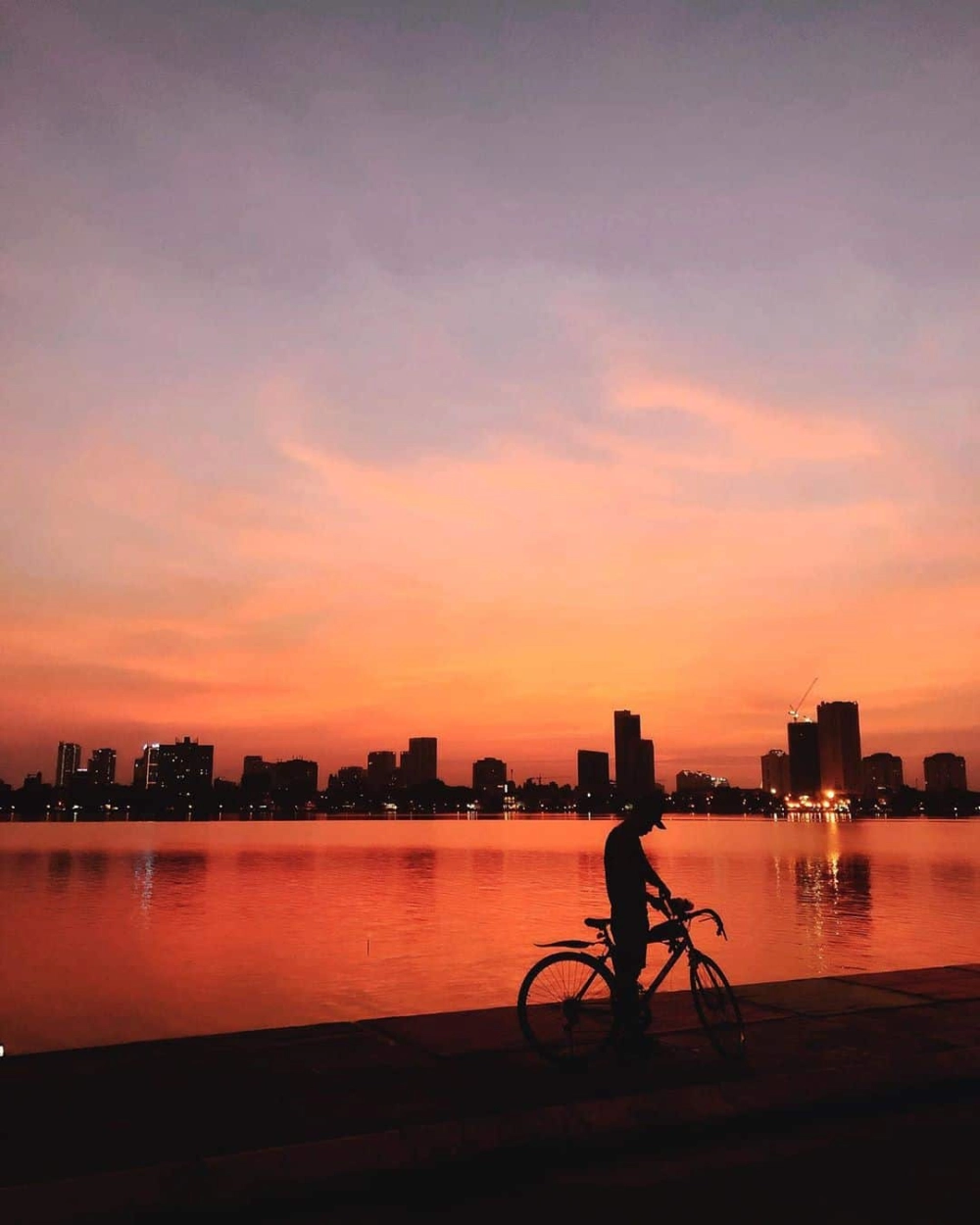 Cảm nhận nỗi niềm riêng qua ảnh cảnh hoàng hôn buồn đầy lắng đọng