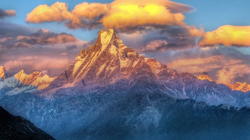 Tạo cảm hứng với ảnh nền núi đá hùng vĩ đẹp mê hoặc mắt nhìn