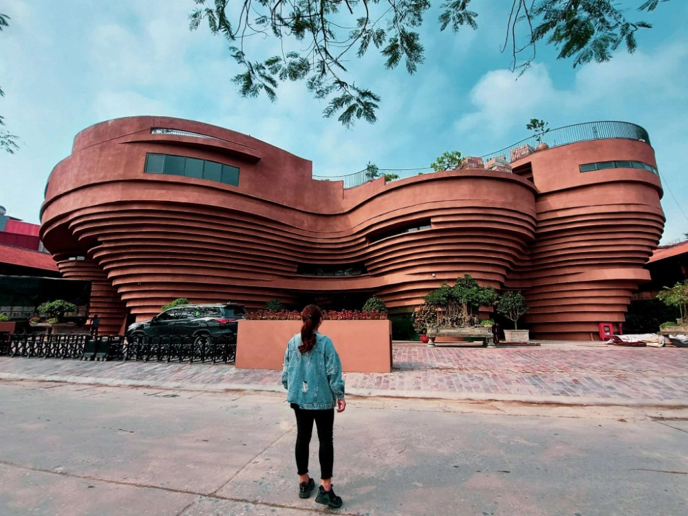 Khám phá làng gốm bát tràng ở đâu qua phong cảnh ở làng gốm Bát Tràng