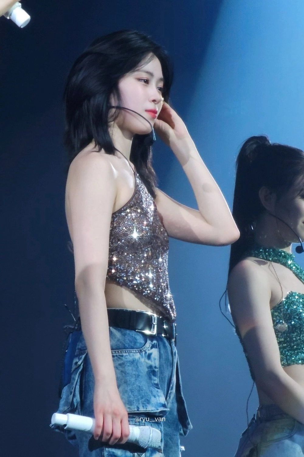 Ryujin ITZY thời trang cá tính biến hóa đa dạng phong cách