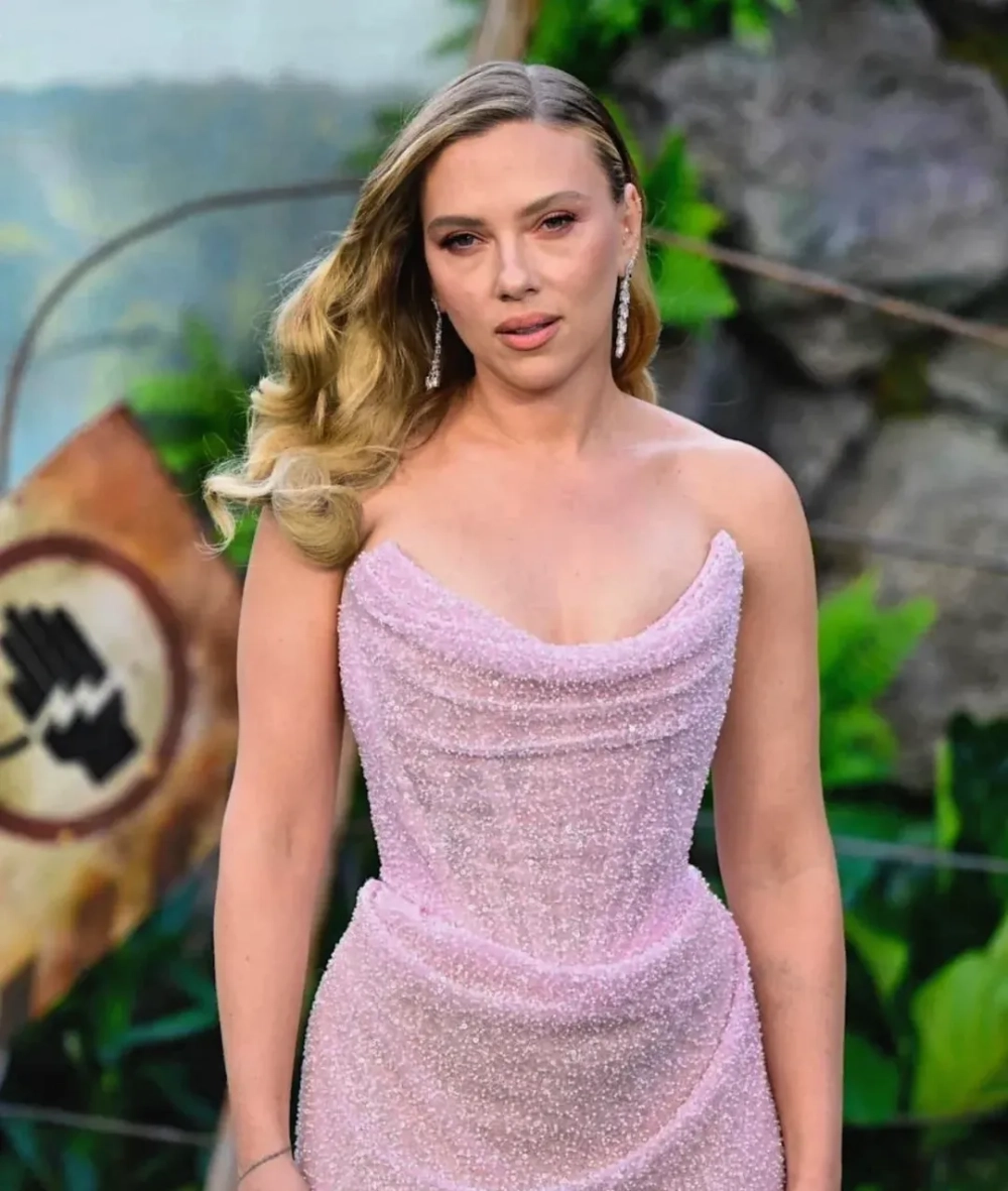 Age Scarlett Johansson, cô sinh năm 1984 nay 41 tuổi