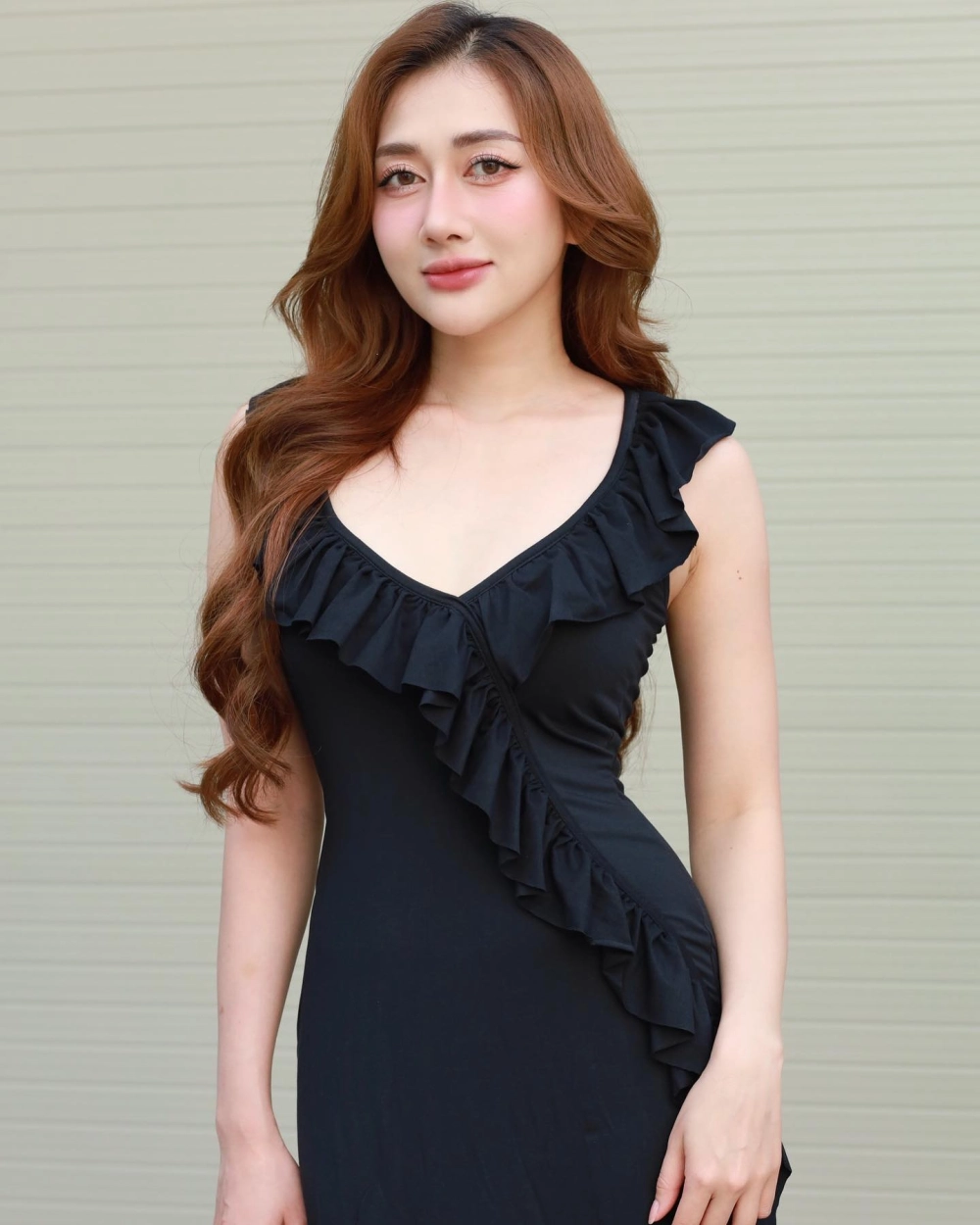 Hình nền gái đẹp cho điện thoại HD không bị vỡ ảnh