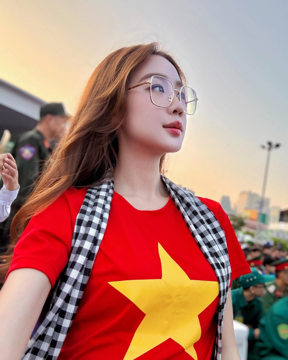 Hình ảnh gái 2k5 đẹp nhất dễ thương nhất và những biểu cảm ngộ nghĩnh