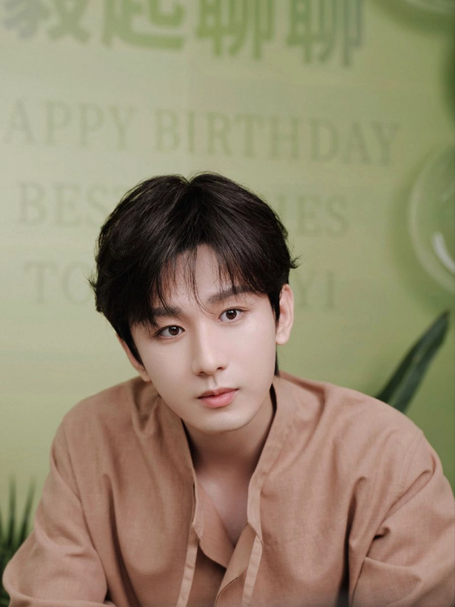 Thành Nghị nam diễn viên thực lực được yêu thích hàng đầu