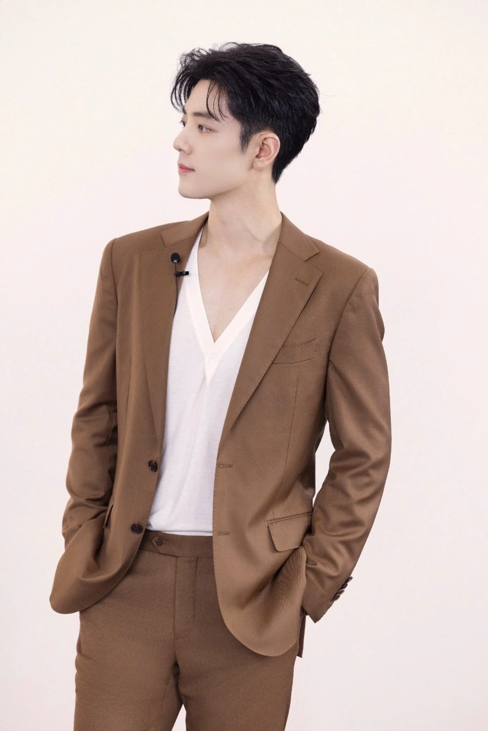 Tiêu Chiến mới nhất khiến cộng đồng fan vỡ òa cảm xúc