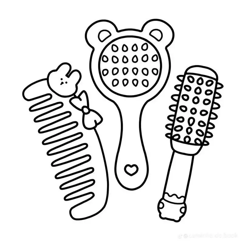 Bé yêu thích hình tô màu cái lược giúp phát triển kỹ năng cầm bút