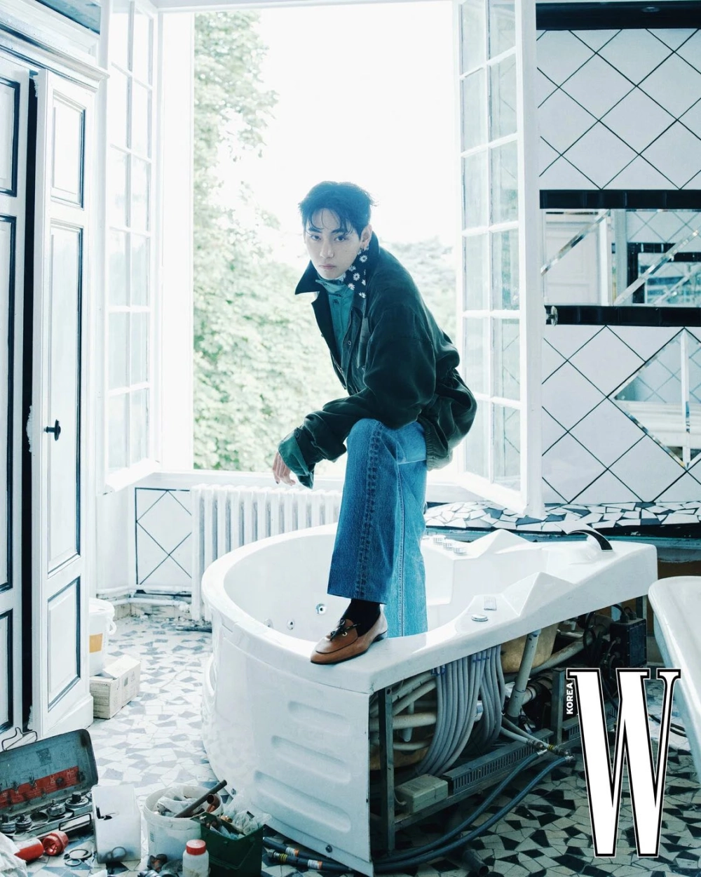 V BTS cao bao nhiêu anh cao 1m79 với dáng chuẩn mẫu