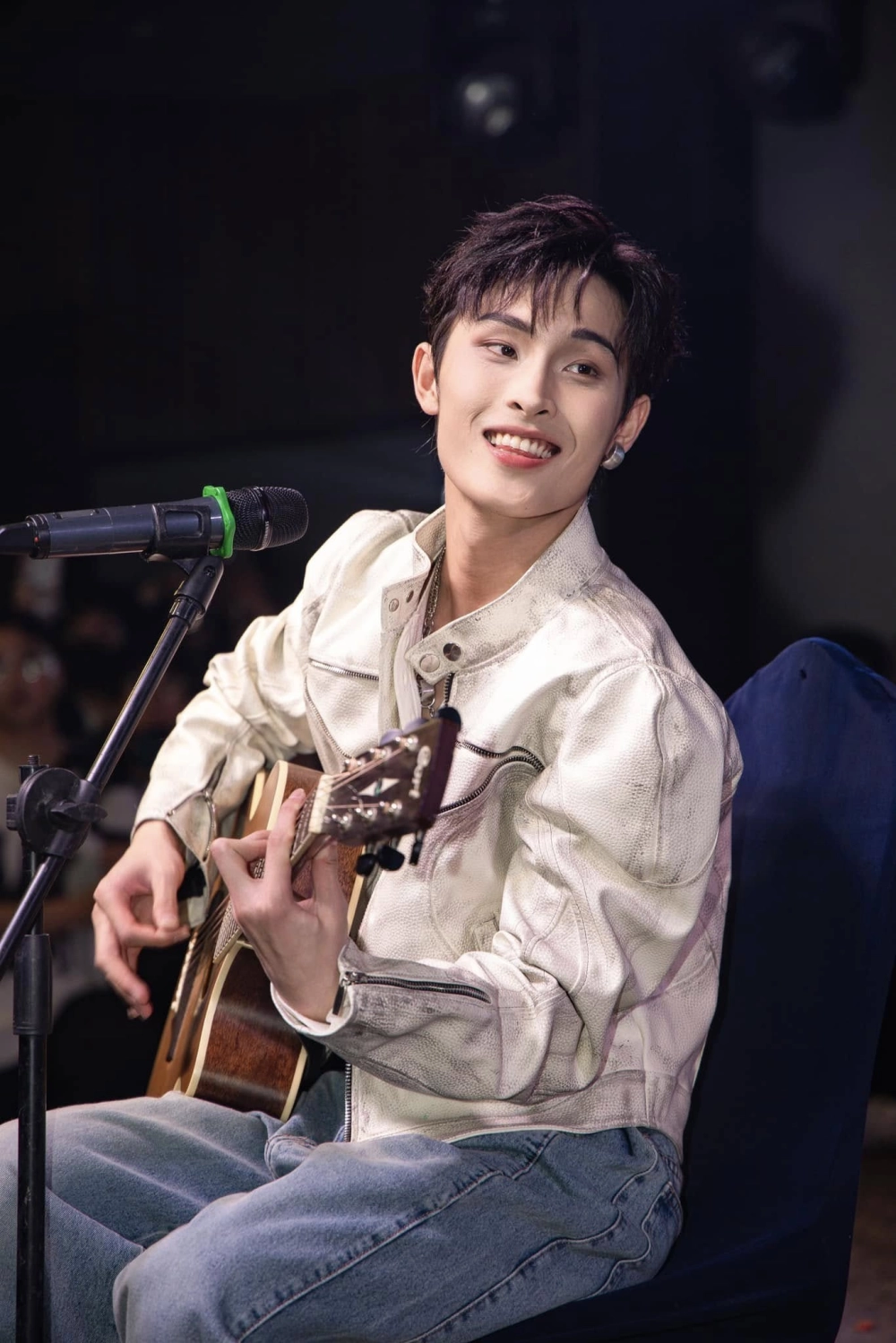 Wren Evans là ai, anh là ca sĩ trẻ triển vọng Vpop