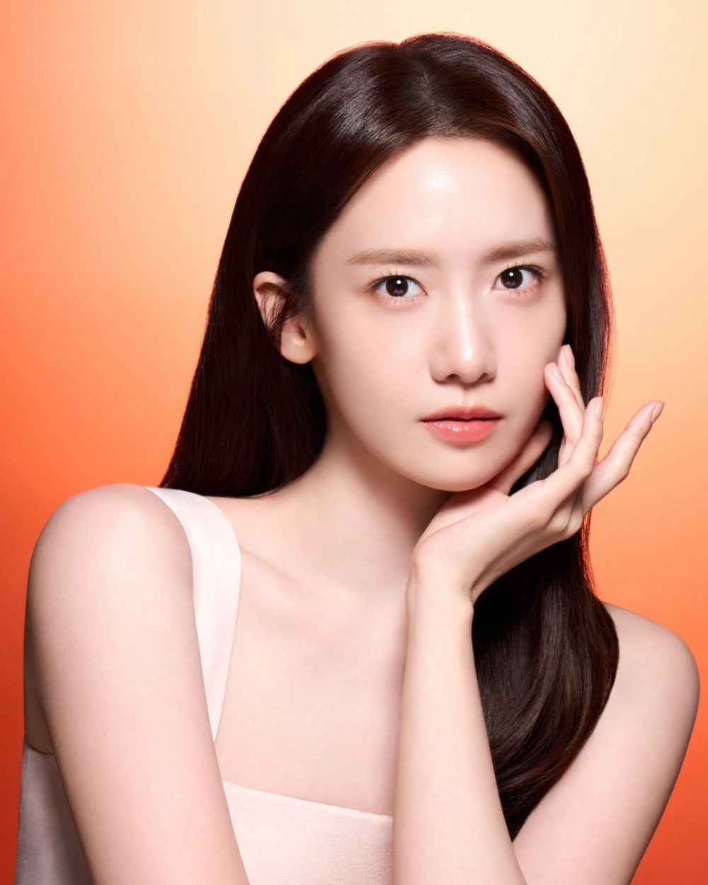 Twitter Yoona nơi cập nhật những khoảnh khắc và dự án mới nhất