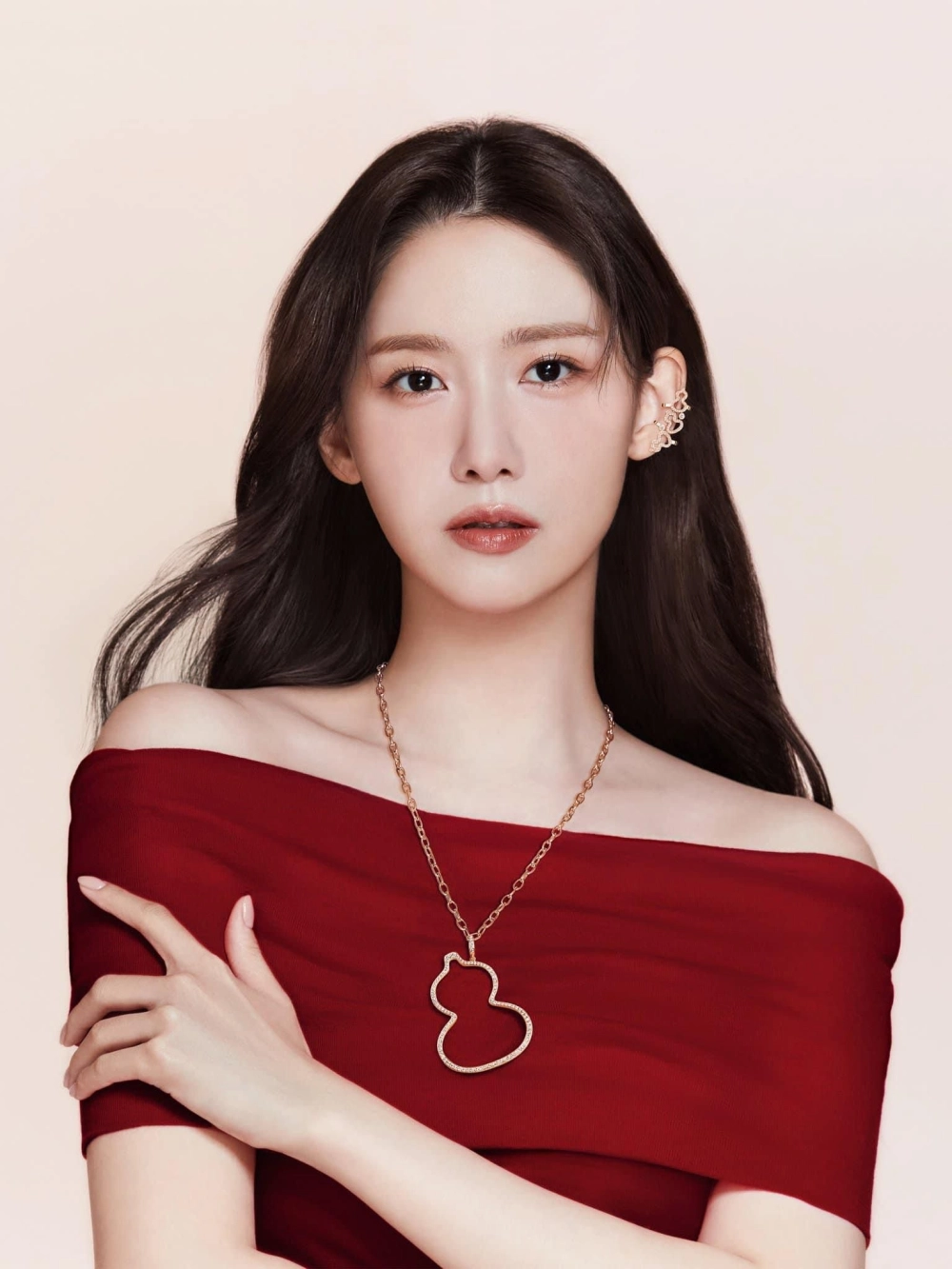 Nhóm nhạc của Yoona chính là SNSD huyền thoại của Kpop một thời