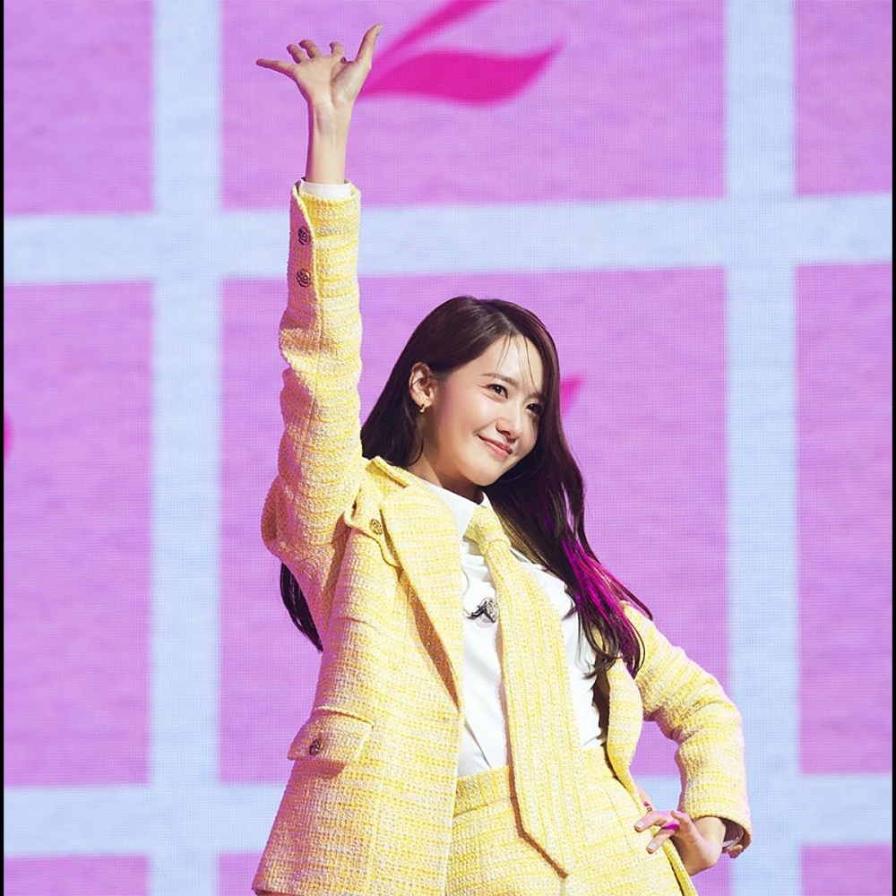 Yoona là ai, cô là ca sĩ diễn viên nổi tiếng trực thuộc SNSD