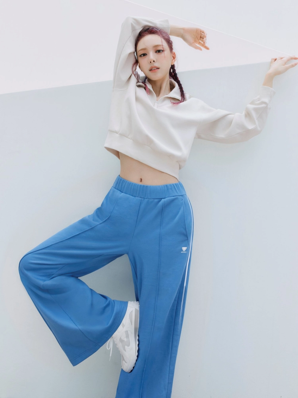 Yuna ITZY U-Go-Girl cover gây ấn tượng mạnh trên sân khấu