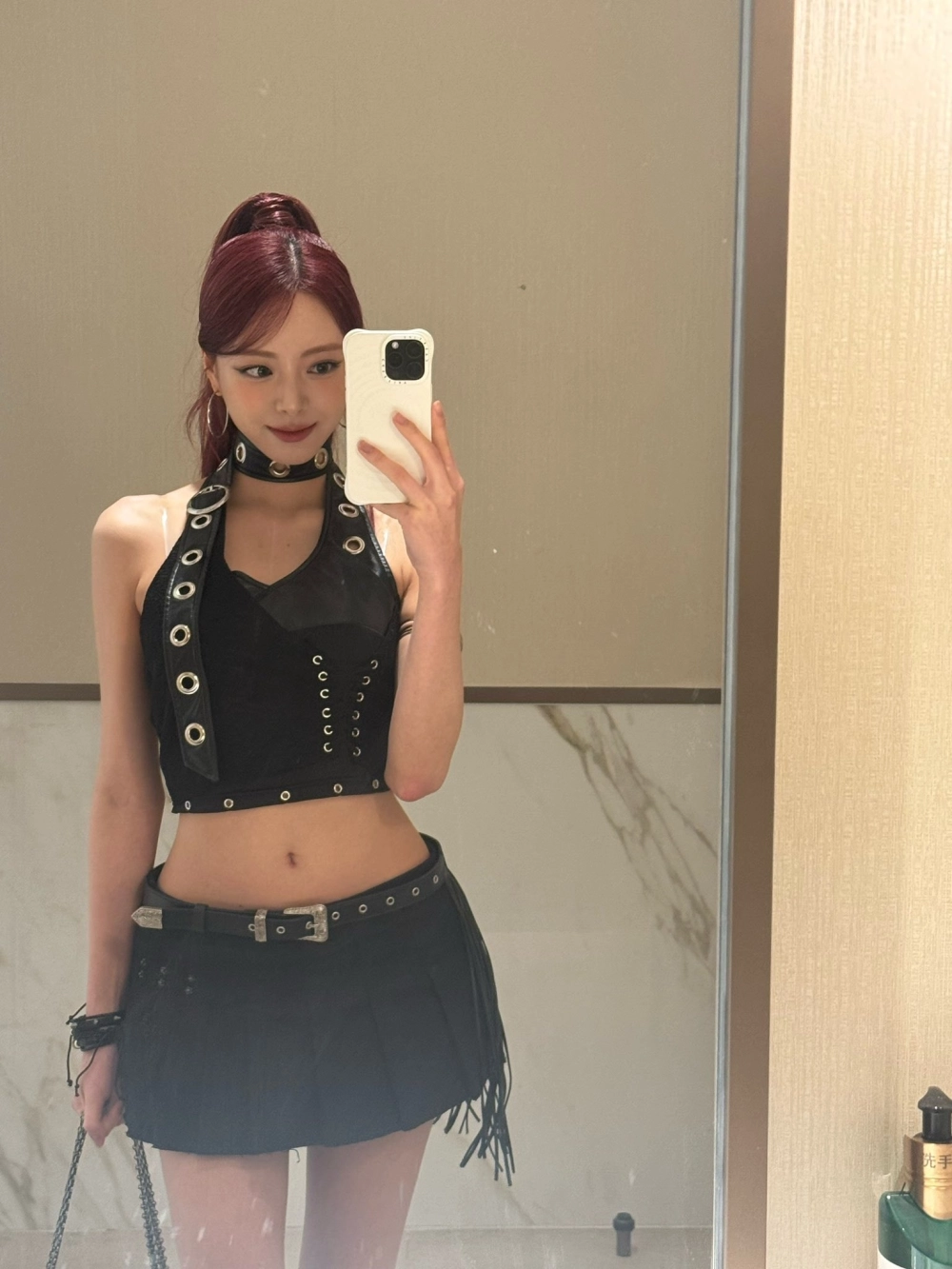 Yuna ITZY dance kỹ năng vũ đạo mạnh mẽ làm sân khấu bùng cháy