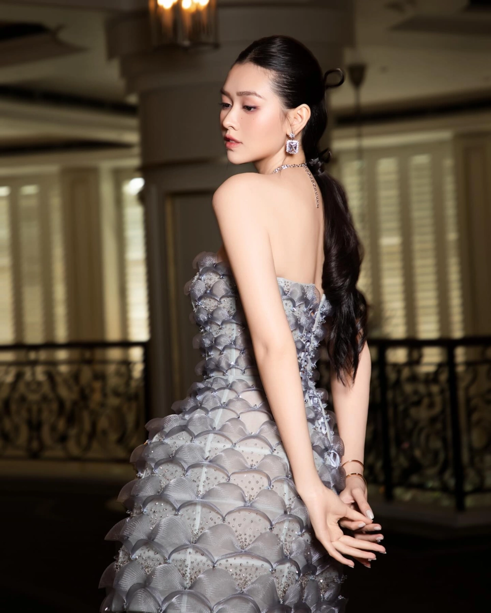 Gái xinh việt nam áo dài truyền thống duyên dáng hot