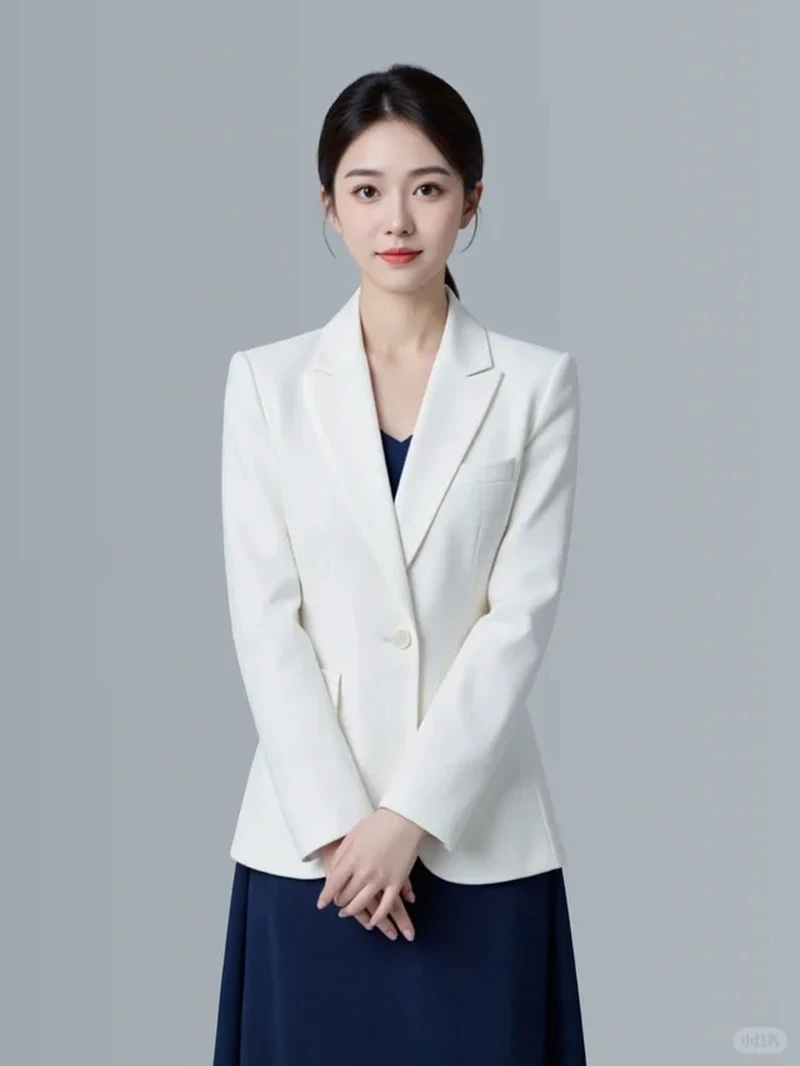 Thần thái tinh tế của gái mặc đồ công sở thanh lịch cực thu hút